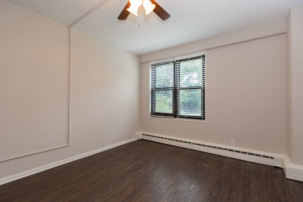renovated one bedroom renovated two bedroom renovated studio apartment home hyde park chicago apartment